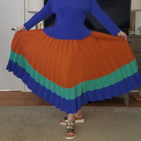 ISSEY MIYAKE Maxi Skirt - Picture 2 of 16